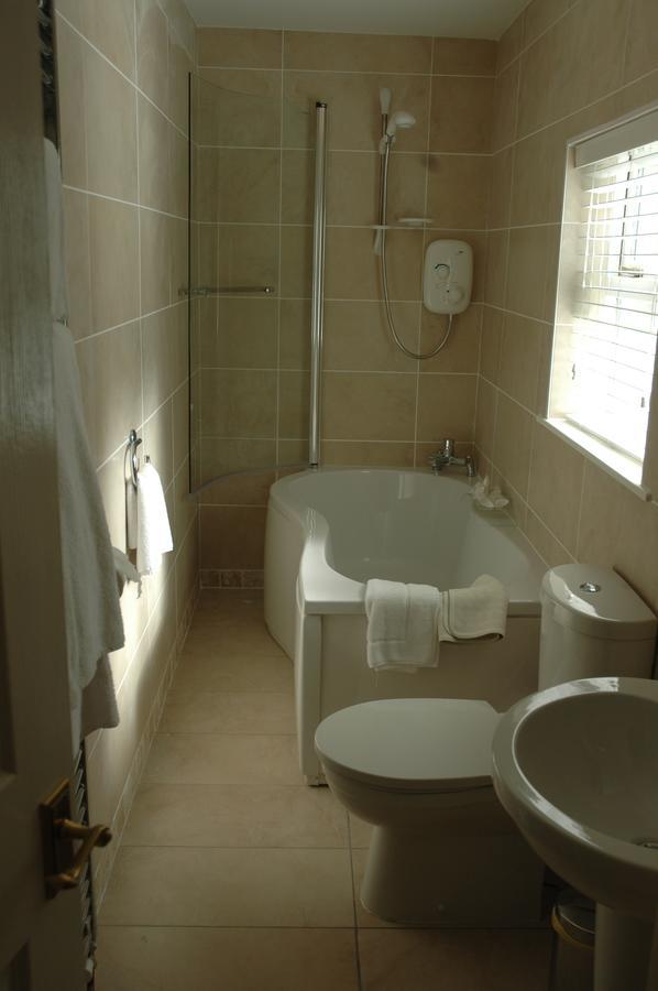 Moyvalley Hotel Self Catering Cottages Kültér fotó