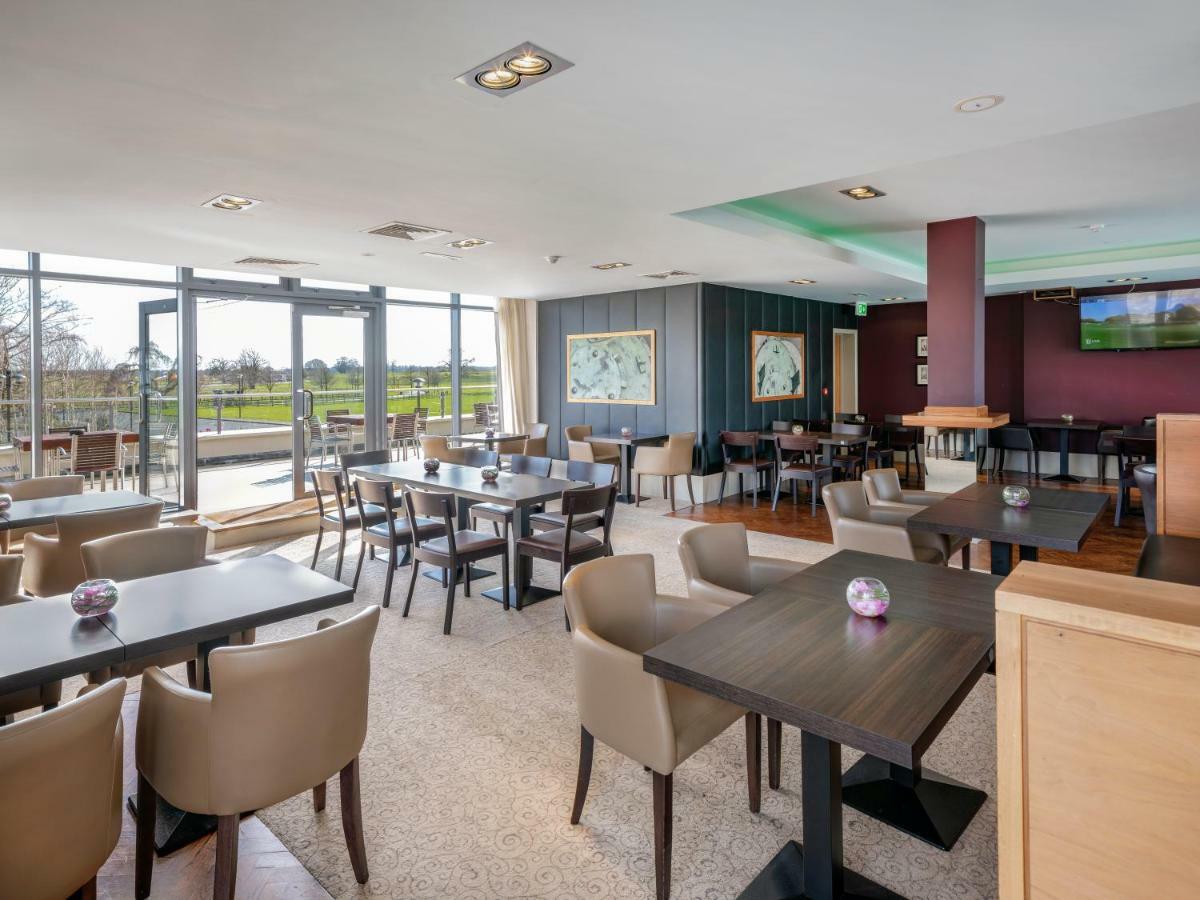 Moyvalley Hotel Self Catering Cottages Kültér fotó